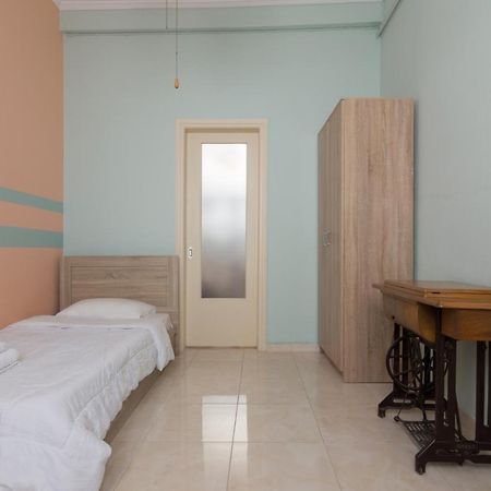بيرايوس Delightful 2 Bedroom Flat Next To Mikrolimano المظهر الخارجي الصورة
